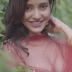 Neha Sharma Instagram - 🌸🌈💕☀️💫 Sunshine in my pocket…#springtime #spring #reels #reelsinstagram #reelitfeelit #reelsvideo 🎥 @dieppj