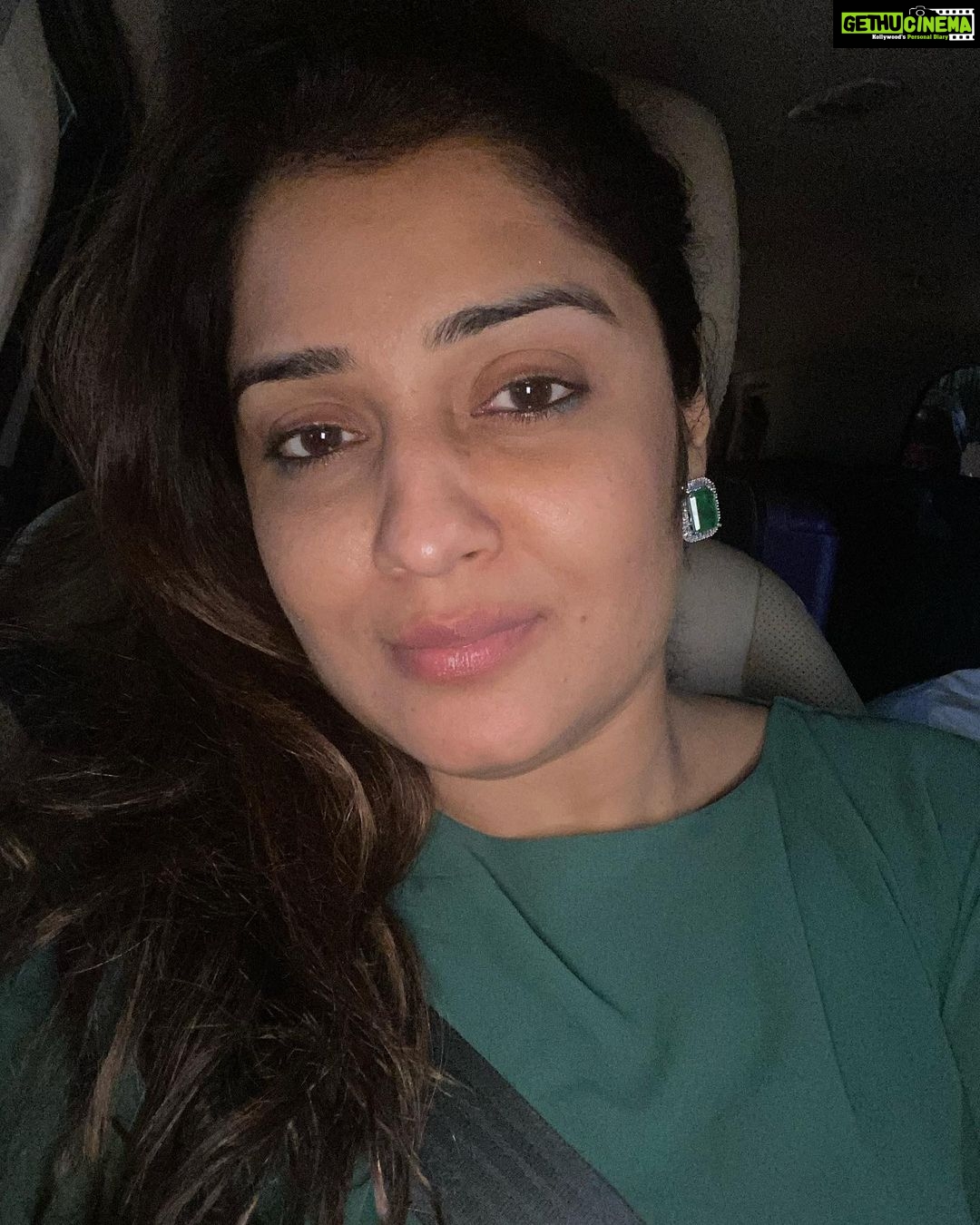 Nikita Thukral Instagram - Love for the colour green 💕#lovegreens #nikitathukral #blessed