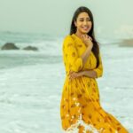 Nivetha Pethuraj Instagram - #BloodyMary #Vizag #Beach 🤍 PC @seshu__vardhan