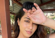 Nivetha Pethuraj Instagram - Happy place 🤍