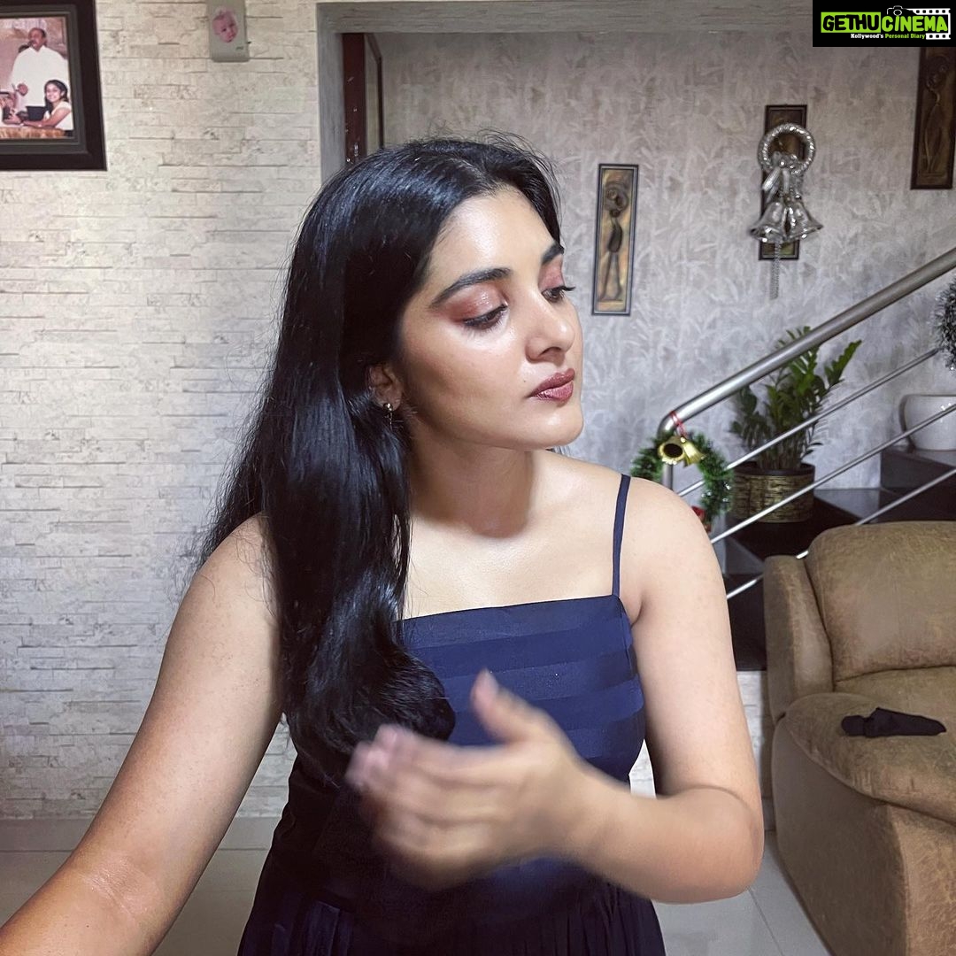 Nivetha Thomas - 544.5K Likes - Most Liked Instagram Photos