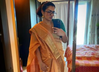 Parvathy Instagram - Joyoooodu joy!🌼