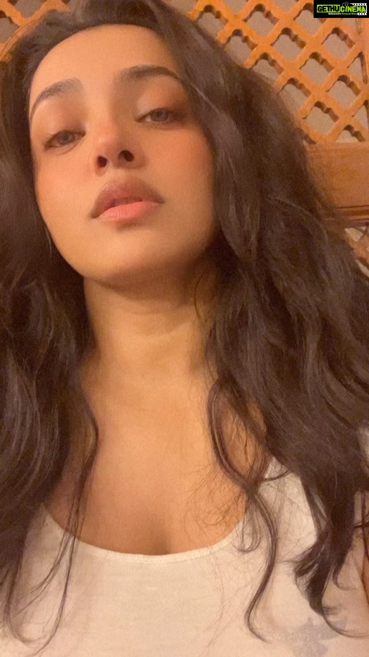 Parvathy Instagram - My taste in music is MY face! 😎