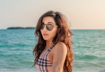 Parvatii Nair Instagram - Getting some vitamin - sea 🌊 ☀️