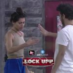 Payal Rohatgi Instagram - This is reality of mad munawar Faruqi, He has hired a team, those make fake accounts, these accounts abuse on social media and do vote un natural way. Friends we believe in fair game and win on abilities base. So Payal ji is real and geniune. Please do vote and support a genuine person. Ab nhi Jagoge Dosto to kab jagoge. God bless all🙏🇮🇳 #teampayal #payalrohatgi #lockupp #shernipayal