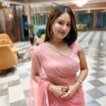 Pooja Bose Instagram – Uff my saree love ❤️❤️