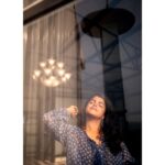Pooja Devariya Instagram - ✨🎶🎹💃🏽🎬🎙 📸 @sumanthshetty_ Scout & Guide Media
