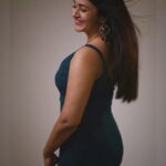 Poonam Bajwa Instagram – 🖤🖤🖤
📸@unique_amit212 
🖤@hairstylebynisha