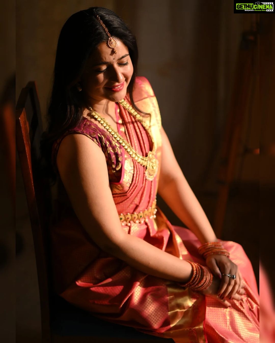 Poonam Bajwa Instagram 💕Happy Ugadi Happy Happy Gudi Padwa Happy