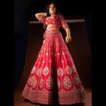 Prayaga Martin Instagram - Breathe In, Breathe Out...Sigh! @poojastudioskochi x @gheevarghese 🎞 @fatiz_official @urvasi_ernakulam @juli_julian_makeupartist Pooja Studios