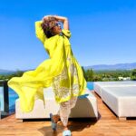 Priyanka Chopra Instagram - When the sun hits just right.. ☀️ 🧚🏽‍♂️ Los Angeles, California