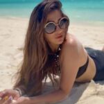 Raai Laxmi Instagram – Tan lines fade away but memories will last forever.🌹🌊

#memories #islandgirl #soulful #natureshot #bliss #travelwithLR #love #light #happiness #purebliss #maldives #reels #reelitfeelit #instagood #instagram #trending #nofilter #justbeyou #myspace #sea #paradise 😍❤️💫