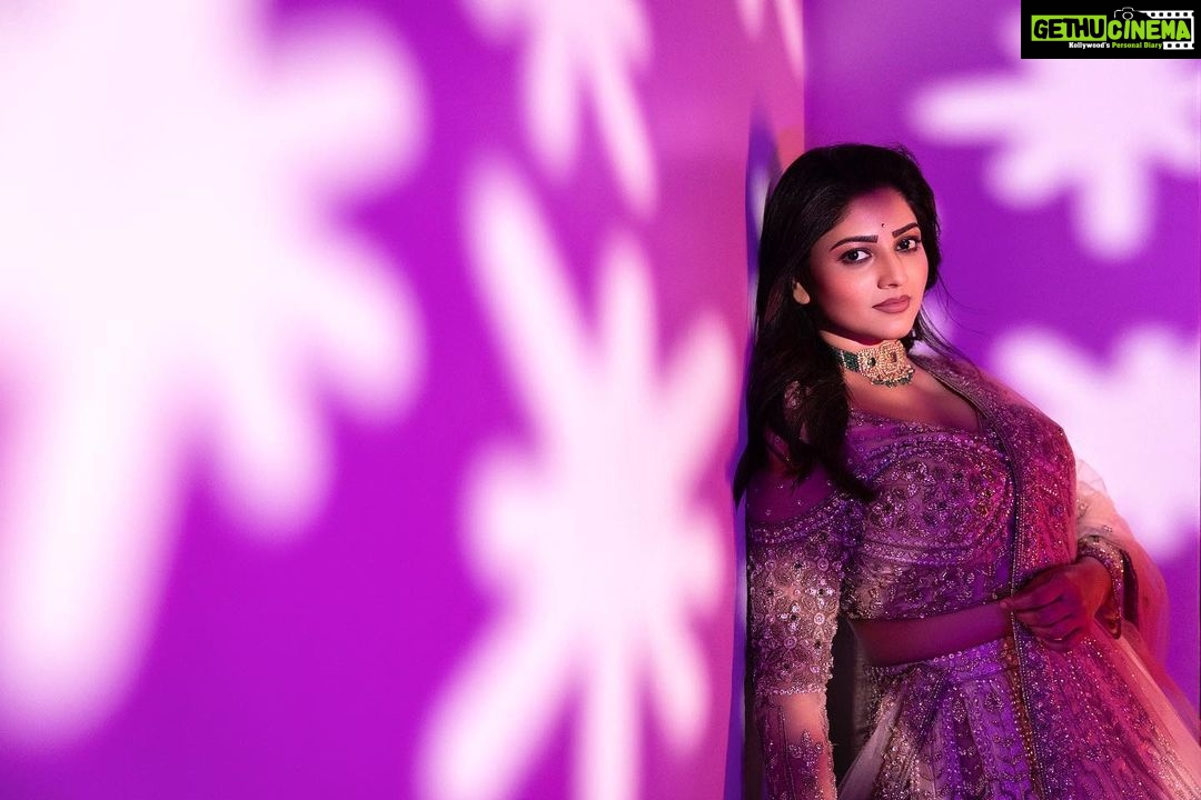 Rachita Ram Instagram - Stay classy!✨ Outfit @samyakkclothing Jewellery @navrathan1954 Styling @varshini_janakiram H&M @paramesh_hairstylist @mohanrao931 Photography @sujaynaidu