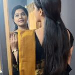 Rachitha Mahalakshmi Instagram – Seeing the Reflection of my soul…… 😇
:
Happy mornings ☀️😍
:
#idhusollamarandhakadhai 
Saree love @yaalaboutique 😍😍😍
:
#supportwomenentrepreneurs🙋🏼💪🏻