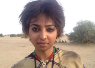 Radhika Apte Instagram - State of mind 😏 #throwback #parched @leenaclicks #wokeupthinkingofyou 🌺 @cloverwootton 😘