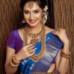 Ragini Dwivedi Instagram - UGADI 💕 with full enthusiasm and hope …. This festival brings a new spirit and let’s make it ours to achieve and conquer ❣️ the right always shines above the wrong 💕 faith is key Look by @shalnigowda_artistry Shot by @vasanthan_kumarasamy Jewels @sriganeshselectionsblr #raginidwivedi #photooftheday #festival #ugadispecial #ugadifestival #festivalfashion #photoshoot #potd #trending #trendingnow #trendylook #viralpost #viralinstagram #traditional #traditionalwear #actor #actress #influencer #smile #positivevibes #southindianbride #instagood #instagram #instadaily #instamood Bangalore, India