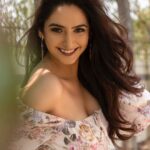 Ragini Dwivedi Instagram - Smile pls ❣️😏 Shot by @vasanthan_kumarasamy Look by @shalnigowda_artistry @shalnigowda_official Outfit @forever21_in #raginidwivedi #smile #positivevibes #positivenewsdaily #potd #photoshoot #summervibes #summerdress #summer #instagood #instagram #instafashion #instamood #trendingnow #trending #viralpost #viralposts #actorslife #influencer Bangalore, India