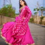 Rashmi Gautam Instagram - Outfit by @varahi_couture 💖💖💖💖💖 P.C @sandeepgudalaphotography 📸📸📸