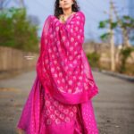 Rashmi Gautam Instagram - Outfit by @varahi_couture 💖💖💖💖💖 P.C @sandeepgudalaphotography 📸📸📸