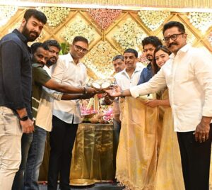 Rashmika Mandanna Instagram - Ok now this feels like something else.. ❤️❤️ 
Been watching sir for years and years and now to do everything that I’ve been wanting to do.. act with him, dance with him, take his nazar, talk to him.. everything .. yaaaaay finally! 😄❤️ 
An absolute delight.. ❤️ 

#thalapathyvijay 
@srivenkateswaracreations 
@directorvamshi sir.. ❤️❤️❤️
Cheers to new beginnings.. 🤗🤍🎉