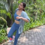 Rubina Dilaik Instagram - On the occasion of #international #dance #day …. 😎✌🏼……. Happy Dancing 💃🏻 . . : : . Choreographed by @saddam_sayed