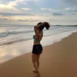 Ruhani Sharma Instagram - 🏖 . . . . #NamastefromSrilanka #IflySriLankan #SriLankanAirlines #SriLankanAirlinesIndia @cinnamonbentotabeach @cinnamonhotels @walkerstours @linkinrepspvtltd @srilankanairlinesofficial