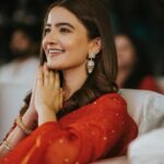 Rukshar Dhillon Instagram - Hazaaron Khwahishen💫♥️ #AshokaVanamLoArjunaKalyanam Trailer launch! In theatres on 6th May. Photographer- @_anupphotography Styled by- @meghanaalluri @shefalideora_ Wearing- @kavithaguttaofficial Jewellery- @akoyajewels Make up- @makeupbykashmira_ Hair- @seena_hair143
