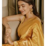 Rukshar Dhillon Instagram - Me waiting for 6th May be like🥰💛 #AshokaVanamLoArjunaKalyanam Promotions! Styled by- @meghanaalluri @shefalideora_ Assisted by- @bhargavikallam Make up by - @makeupbysheffali Hair by- @seena_hair143 Photographer- @_anupphotography #AVAK #RuksharDhillon