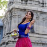 Sakshi Agarwal Instagram - இனிய தமிழ் புத்தாண்டு நல்வாழ்த்துக்கள் 2022🪔 . #tamilnewyear #tamilnewyear2022 . photography - @sathish_photography49 costume - @nfc_navyathafashioncouture hair & makeup - @jananismakeovers @Vahethamahesh jewellery - @anigalan.chennai . #tamilponnu #pawadaisattai #newlook #templevisit #happytamilnewyear Chennai, India