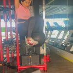 Sakshi Agarwal Instagram – Pushing me harder🔥
Tried these workouts for the first time😝
.
#fitnessreels #explore #explorepage #trendingsongs #trendingreels #workoutvideos #sakshiagarwalworkout #biggboss #reelsinstagram
.
@fluxfitnessstudio @naresh_20aesthetic