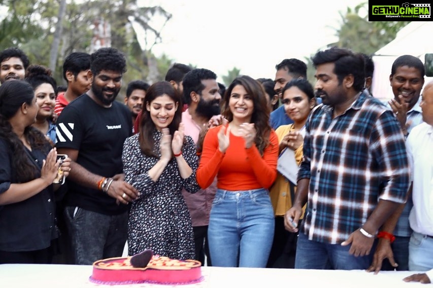 Samantha - 2.3 Million Likes - Most Liked Instagram Photos