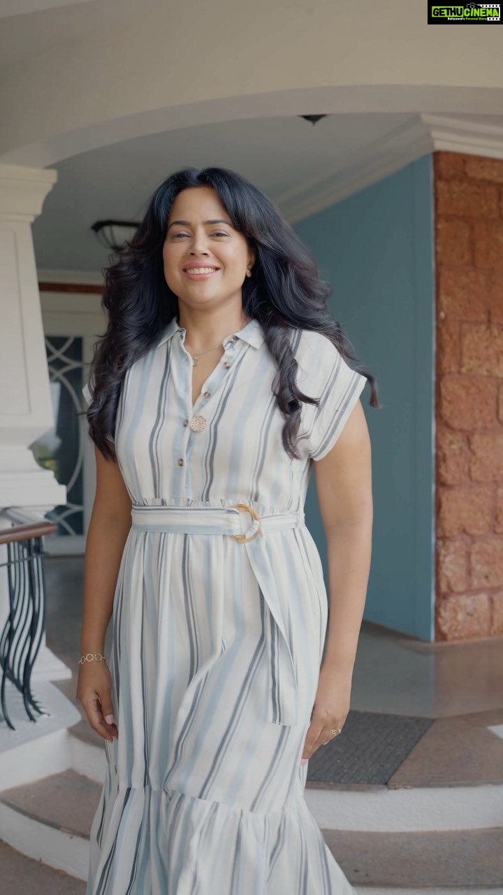 Sameera Reddy Instagram - Keep it easy-breezy this summer in cool stripes💫Tiered dresses are hot this season, perfect for brunches and beach holidays. . #WestsideStores #Wardrbe #LunaBlu # SummerStyles #SummerFashion #WomensFashion #SS22 #SpringSummer #NewCollection # NewLaunch #StyleInspiration #ShopOnline #Fashion # Fashiongram #InstaGood #Style #Womenswear #StaySafe #SafetyFirst #atataenterprice