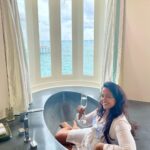 Sameera Reddy Instagram - Doin it for the Gram😁😎 1. Rained buckets 2 mins later😅 2. Anyone need saving?🙋🏻‍♀️ 3. This is how I woke up in Maldives😋 4. Errr at least peel the fruit woman! 👀 5. Yes this is how I drink water😛 6. A glamorous headache🤕 7. Serene Holiday pose ( with kids screaming in the background 🤣) 8. Baywatch lookout🤩 . . @jwmmaldives 🏖 . #messymama #maldives #cliché #instagram #holiday #pose #parody ✈️ JW Marriott Maldives Resort & Spa