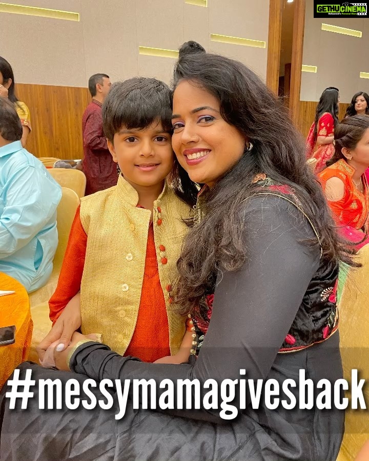 Sameera Reddy Instagram - Share the ❤️ #messymamagivesback @diydayalishka #womensupportingwomen Google form available at my link in bio 🙋🏻♀️ . @hello.hapup Shruti creates healthy mixes using ragi, jowar, foxtail millet etc ☀️ @label_kaasha Arthi aims at providing stylish clothes for kids with locally sourced fabrics ☀️ @teamtassel Aarthi an HR turned jewellery designer uses materials like wires & beads to make fun jewellery ☀️ @bhoomibooks Archana writes books for 2-5 years olds that explore Indian culture through the eyes of a little girl Bhoomi☀️ @ensencenatural Meghana has a homegrown brand making hand crafted bath & body essentials ☀️ @lavendersandpinks.store_ Swetha is a string artist who makes custom string work for her clients☀️ @aryalii_ Soundarya & Anjali are taking the effort to re-envision timeless classics like sarees & custom making each piece ☀️ @carosellecheese Veena makes world class European style artisanal cheese in India ☀️ @suki.with.love Suhana is a self taught clay artist making magnets, clay portraits etc☀️ @kef.tatriz Samiya makes custom hand embroidered gifts for people☀️ @theohsocutestore Krithika curates cute & quirky stationery, fashion accessories & lifestyle products for kids & teens. @wrappedwondersstore Manisha is bangalore based & makes cute gift hampers for special occasions ☀️ caia_._ Neena is an embroidery artist making pretty masks and portraits ☀️ @charkochaubara Nisha started her venture at 56, making hand pounded spice blends made from ingredients sourced locally from all over India. ☀️ @brij.bari Swati & Aanchal, two sisters & their love for their mum & sarees inspired this brand ☀️ @dry_fruit_crumble Pooja makes all type of health food products include mewa ladoo protein bars chocolate bars etc ☀️ @la.belle.lumiere Steffie a single mum, creates aesthetic, scented candles that are eco friendly, non toxic & sustainable in nature ☀️ @thishyajewellery Haripriya sells handpicked ethnic Imitation jewellery - trying to bring out your inner spark☀️