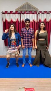 Sanjana Singh Instagram - At Thirupathur @_venkateshm