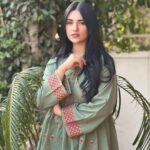 Sarah Khan Instagram - Feedback? #HUMTUM