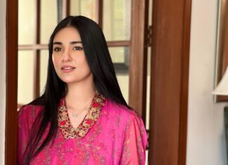 Sarah Khan Instagram - 💕 #HUMTUM