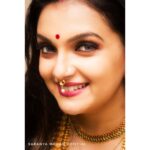 Saranya Mohan Instagram - Smile please 😘 📸 @swami_bro