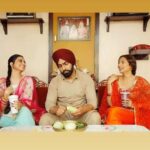 Sargun Mehta Instagram - Bandeyan nu khich ke rakhna painda .. Kyun @nimratkhairaofficial . Assi taan saara kamm vi @ammyvirk tohn karuna 🤣🤣 #SaunkanSaukne 13th may 2022