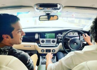 Sathish Krishnan Instagram - A better view . A million dollar rear view mirror .♥️♥️♥️