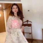 Saumya Tandon Instagram – Saree love. Event ready #saumyatandon