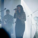 Shakthisree Gopalan Instagram - Feeling things intensely on stage and the occasional stank face ✨ Sharing some more special moments. 📸 : @davidweston . . . . . . . . #shakthisreegopalanlive #onstage #livemusic #tamilmusic #showtime #coimbatore #chennai