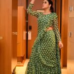 Shamna Kasim Instagram - The most beautiful thing u can wear is Confidence….. Styled by @officialanahita Outfit: @seharrebysahitheereddy Pic: @Mirza_hyder Edits: @v_capturesphotography Personal staff: @chintu_6172 @devikasandy22 Hairstylist: @srinu_hairstylist
