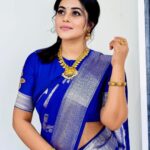Shamna Kasim Instagram - My favorite is always saree❤️ Pics: @magical_moments_india Hairstylist: @siringiveneela Jwellery: @kushalsfashionjewellery @celebritysecretsindia function ❤️
