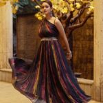 Shanvi Srivastava Instagram - she’s a queen who conquers hearts! . . . . pc @vasanthan_kumarasamy Wardrobe - @samyakkclothing @samyakksarees Styling - @smitha_prakash19 Jwellery - @sunrisesilversmiths #shanvisrivastava #instagram #instafashion #she