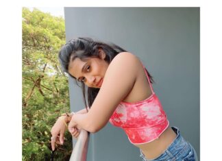 Shilpa Manjunath Instagram - 🌴😘swipe👉