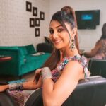 Shilpa Shetty Instagram – Whoever said women take time to get ready😉💁‍♀️🤣
.
.
.
.
.
#BehindTheScenes #IGT #IndiasGotTalent #reelitfeelit #reelkarofeelkaro #reelsvideo