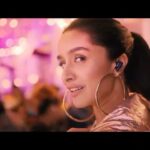 Shraddha Kapoor Instagram - Switch-off the noise of people’s opinions by simply turning the #NoiseOffRockOn! 💫💜 Welcoming all of you to a noise-free era with the #realmeBudsAir3, @realmetechlife Flagship TWS with best-in-class Active Noise Cancellation. Know more: https://bit.ly/realmeBudsAir_3 #ad