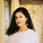 Shruti Sodhi Instagram – Nazar nazar ki baat hai 💕 #shrutisodhi #yamunaghat