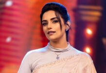 Shweta Menon Instagram - #shwethamenon @shwetha_menon Costume 💃 @fatiz_official @noushifatiz MUA lipstick 💄 @abilashchickumakeupartist Stylist @jessymj44 Jewellery @planetjewel Camera @perfect_makers Trivandrum, India